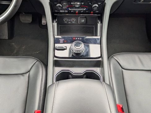 Used 2024 Jeep Grand Cherokee L Limited w/ Luxury Tech Group II AWD/4WD image 19