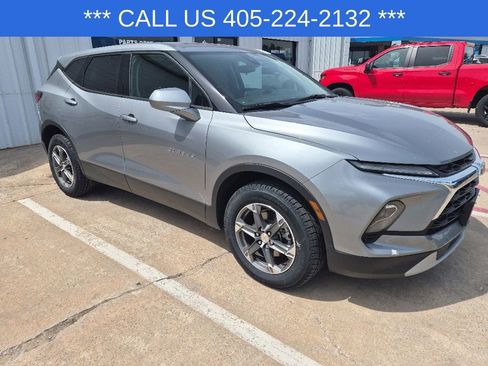 Used 2025 Chevrolet Blazer LT AWD/4WD image 21