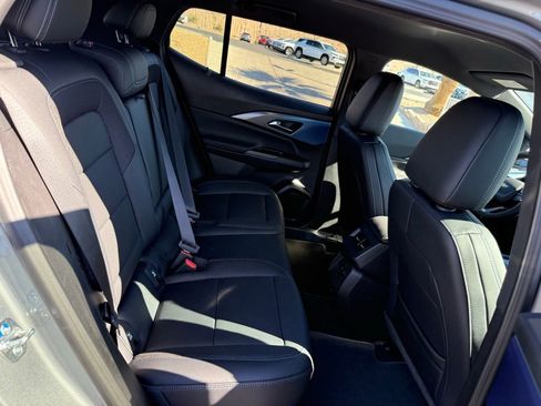 New 2026 Chevrolet Equinox EV LT image 15