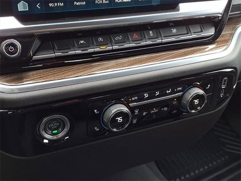 Used 2022 Chevrolet Silverado 1500 LT image 8