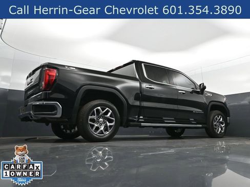 Used 2023 GMC Sierra 1500 SLT w/ SLT Premium Package AWD/4WD image 46