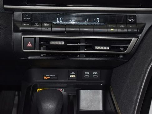 Used 2025 Toyota Camry LE FWD image 15
