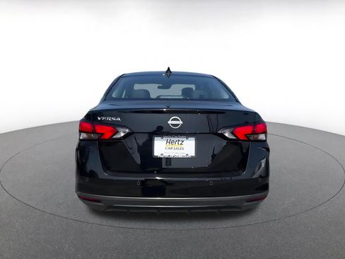 Used 2025 Nissan Versa SV image 12