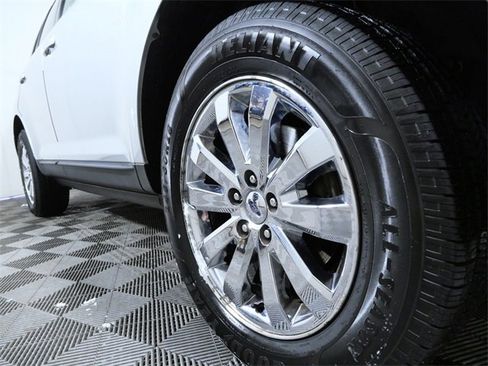 Used 2009 Ford Edge Limited image 2