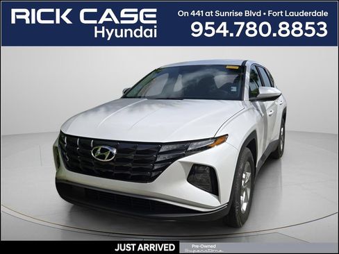 Used 2024 Hyundai Tucson SE FWD image 1