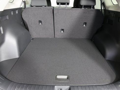 New 2026 Kia Sportage LX FWD image 8