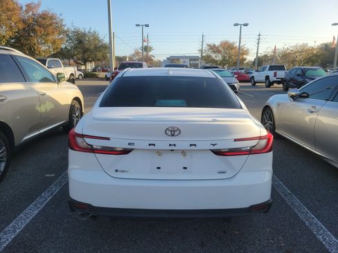 Certified 2025 Toyota Camry SE image 30
