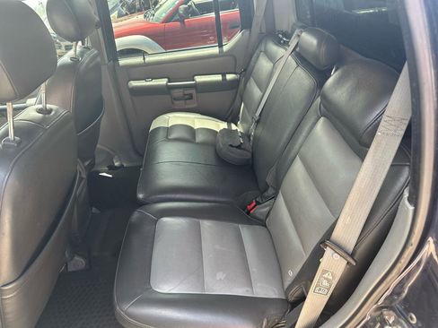 Used 2003 Ford Explorer Sport Trac XLS AWD/4WD image 12