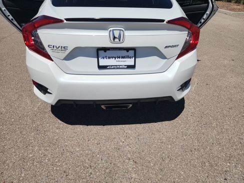 Used 2021 Honda Civic Sport image 24