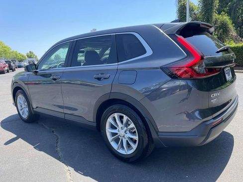 Used 2025 Honda CR-V EX-L image 4