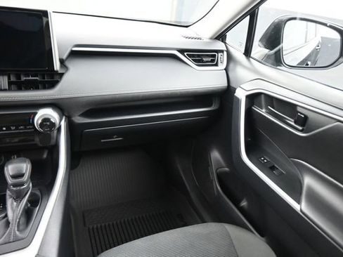 Used 2025 Toyota RAV4 LE image 61