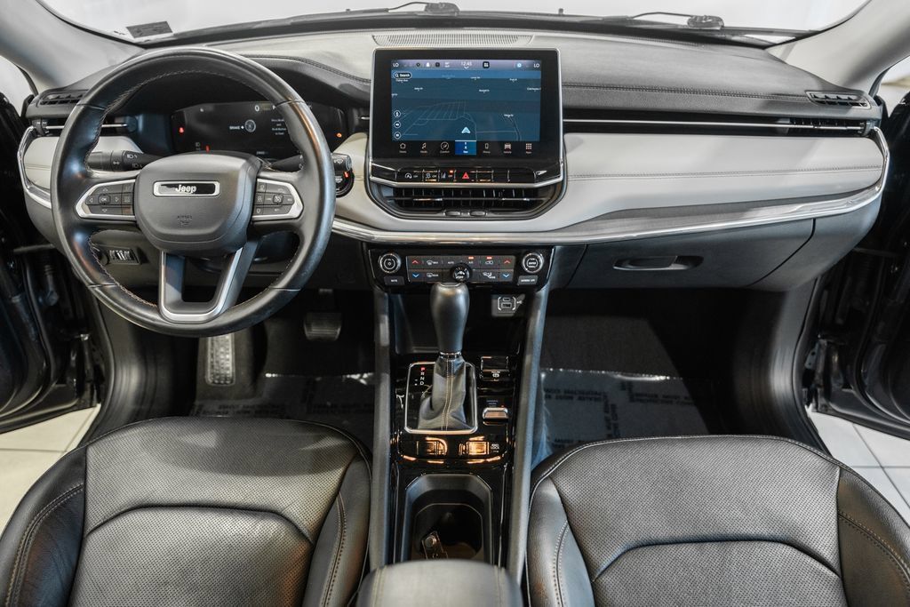 Certified 2022 Jeep Compass Limited w/ Elite Group AWD/4WD image 21