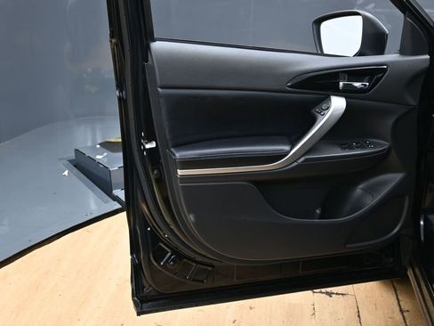Used 2023 Mitsubishi Eclipse Cross SE AWD/4WD image 39