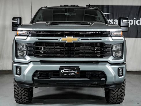 Used 2024 Chevrolet Silverado 3500 LT w/ Convenience Package AWD/4WD image 3