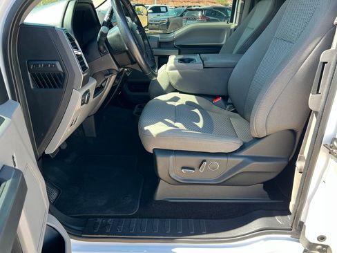 Used 2018 Ford F150 XLT w/ Equipment Group 302A Luxury AWD/4WD image 18