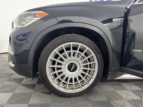 Used 2016 BMW X1 xDrive28i AWD/4WD image 12