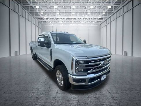 Certified 2026 Ford F350 Lariat w/ Lariat Premium Package AWD/4WD image 5