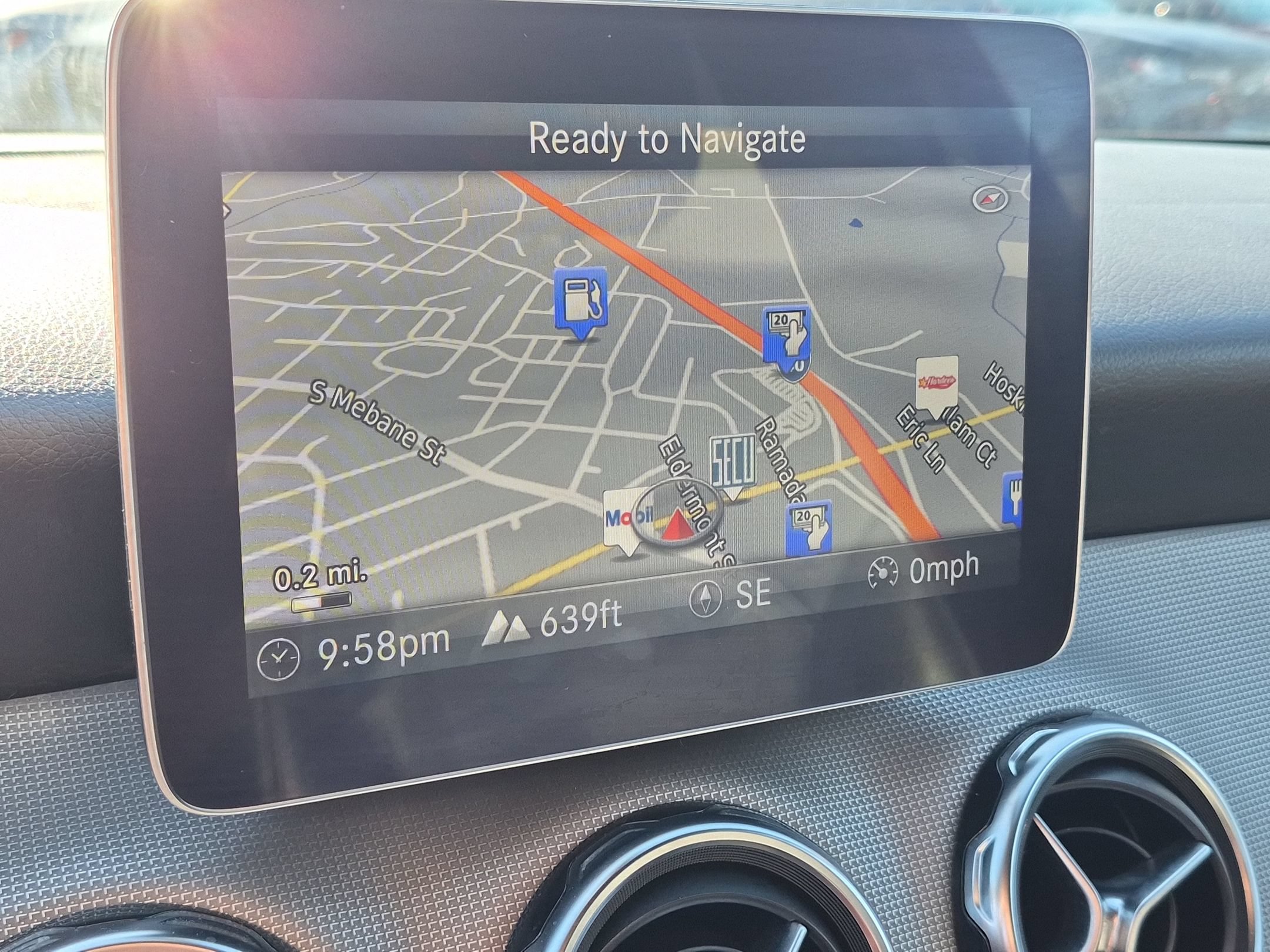 Used 2019 Mercedes-Benz GLA 250 4MATIC image 23