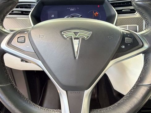 Used 2017 Tesla Model X 100D AWD/4WD image 21