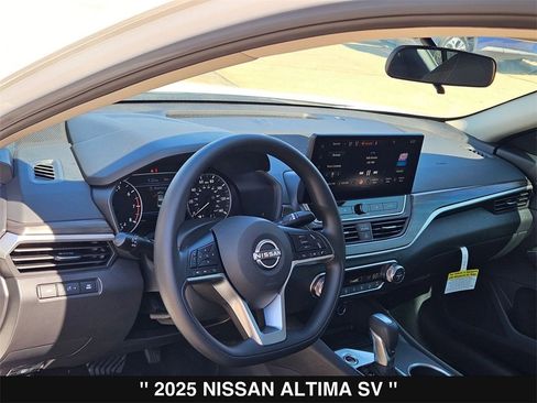 New 2025 Nissan Altima 2.5 SV image 13