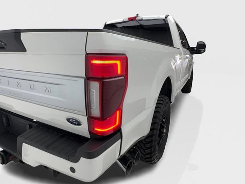 Used 2022 Ford F350 Platinum w/ FX4 Off-Road Package AWD/4WD image 5