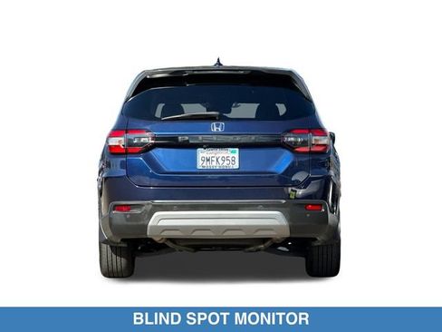 Certified 2025 Honda Pilot EX-L image 7