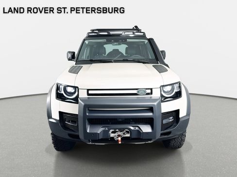 Used 2024 Land Rover Defender 110 S AWD/4WD image 2