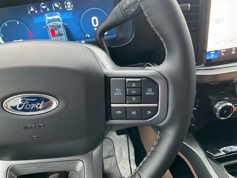 New 2026 Ford F250 Lariat w/ Chrome Package image 21