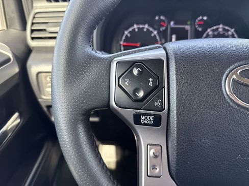 Used 2023 Toyota 4Runner SR5 image 28