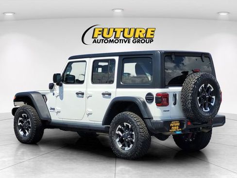 Used 2024 Jeep Wrangler Unlimited Rubicon 4xe AWD/4WD image 7