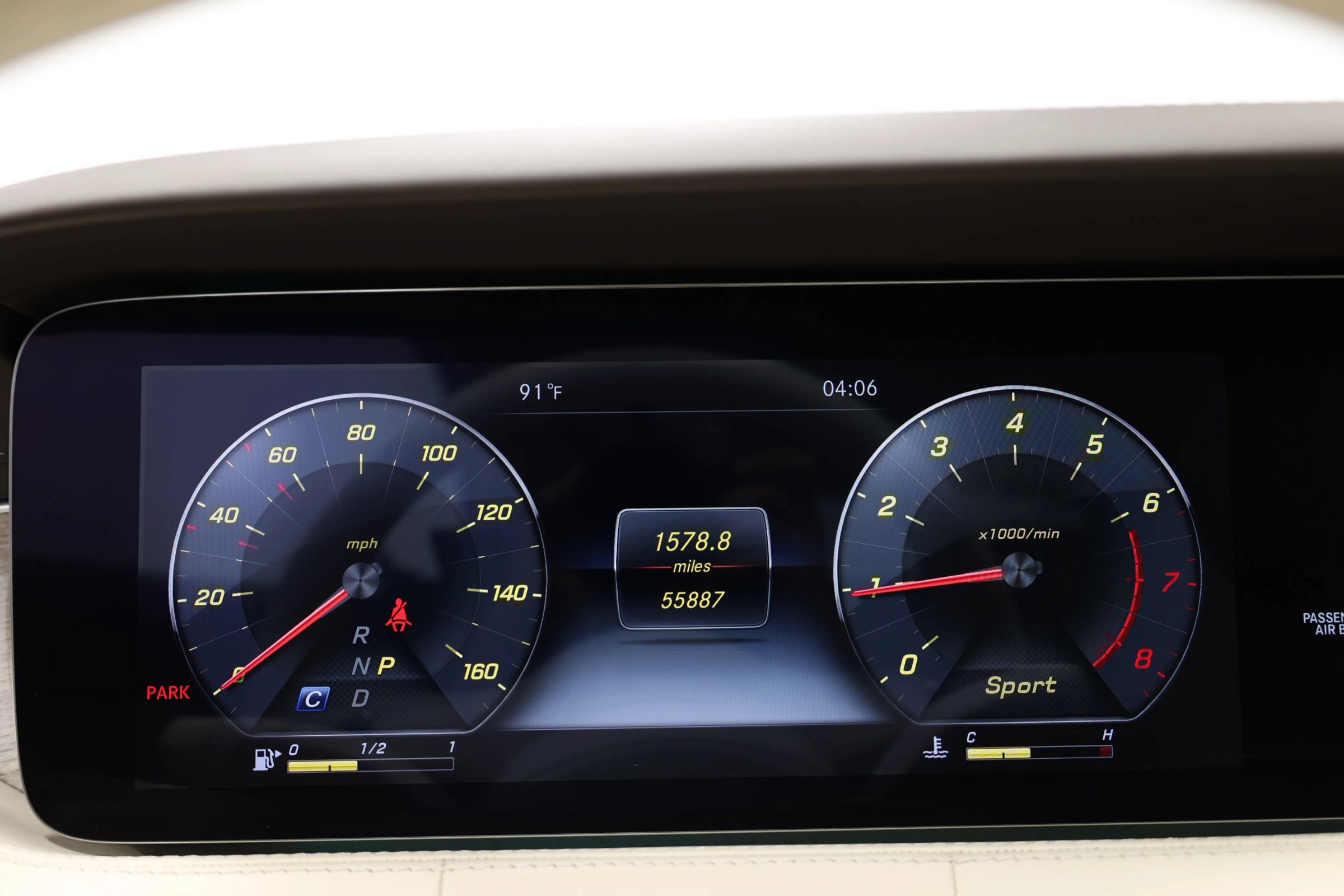 Used 2019 Mercedes-Benz S 560 4MATIC Coupe image 27