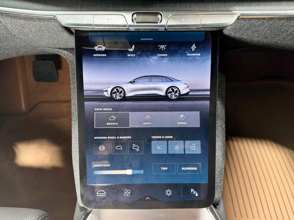 Used 2023 Lucid Air Touring AWD/4WD image 15