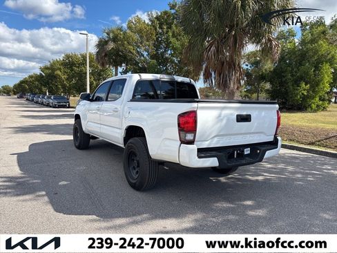 Used 2019 Toyota Tacoma SR image 4