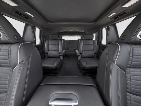Used 2024 Cadillac Escalade Sport Platinum w/ LPO, Floor Liner Package AWD/4WD image 21