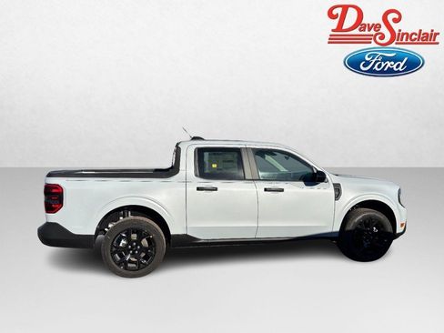 New 2026 Ford Maverick XLT w/ XLT Luxury Package AWD/4WD image 5