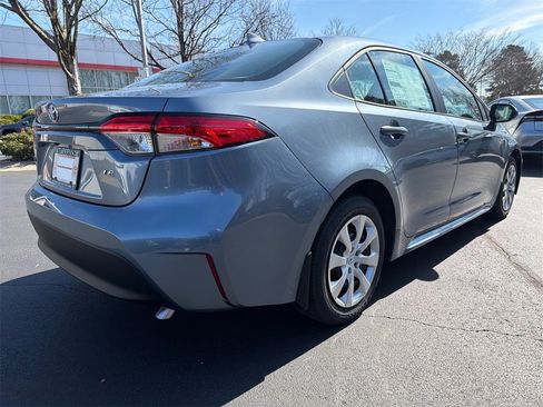 New 2026 Toyota Corolla LE image 3