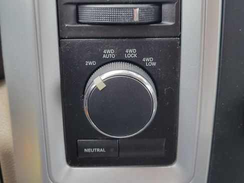 Used 2011 RAM 1500 Big Horn AWD/4WD image 17