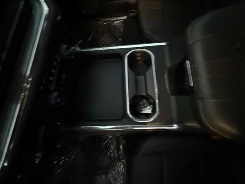 Certified 2024 Chevrolet Silverado 3500 High Country w/ Technology Package image 35