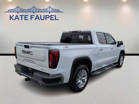 Used 2021 GMC Sierra 1500 SLT w/ SLT Premium Package AWD/4WD image 7