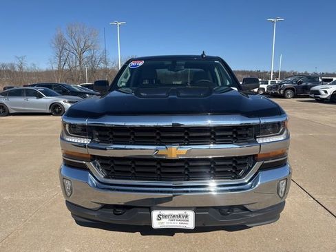 Used 2018 Chevrolet Silverado 1500 LT w/ All Star Edition image 11