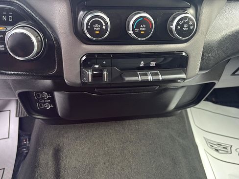 Used 2020 RAM 1500 Big Horn image 19