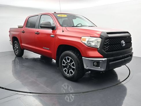 Used 2015 Toyota Tundra SR5 w/ TRD Off Road Package AWD/4WD image 2