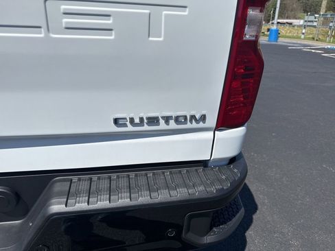 New 2026 Chevrolet Silverado 2500 Custom w/ Custom Value Package image 29