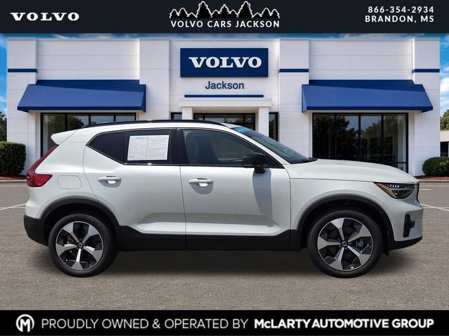 Certified 2026 Volvo XC40 B5 Plus w/ Protection Package Premier AWD/4WD image 3