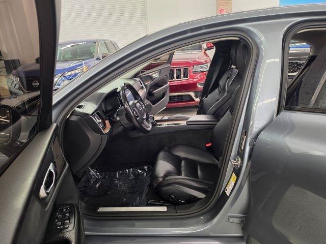 Used 2019 Volvo S60 T6 Inscription AWD/4WD image 32