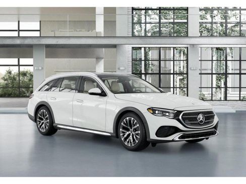 New 2026 Mercedes-Benz E 450 4MATIC All-Terrain Wagon image 11