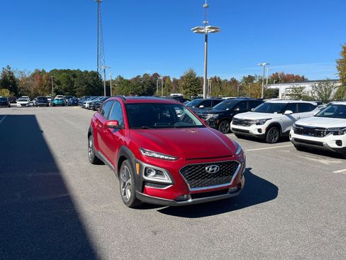 Used 2021 Hyundai Kona Limited image 2