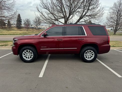 Used 2019 Chevrolet Tahoe LT w/ LT Signature Package AWD/4WD image 2