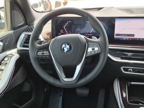 New 2026 BMW X5 sDrive40i w/ Premium Package RWD image 17
