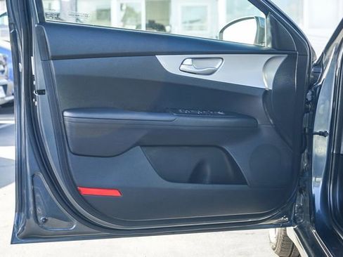 Certified 2023 Kia Forte LXS image 21